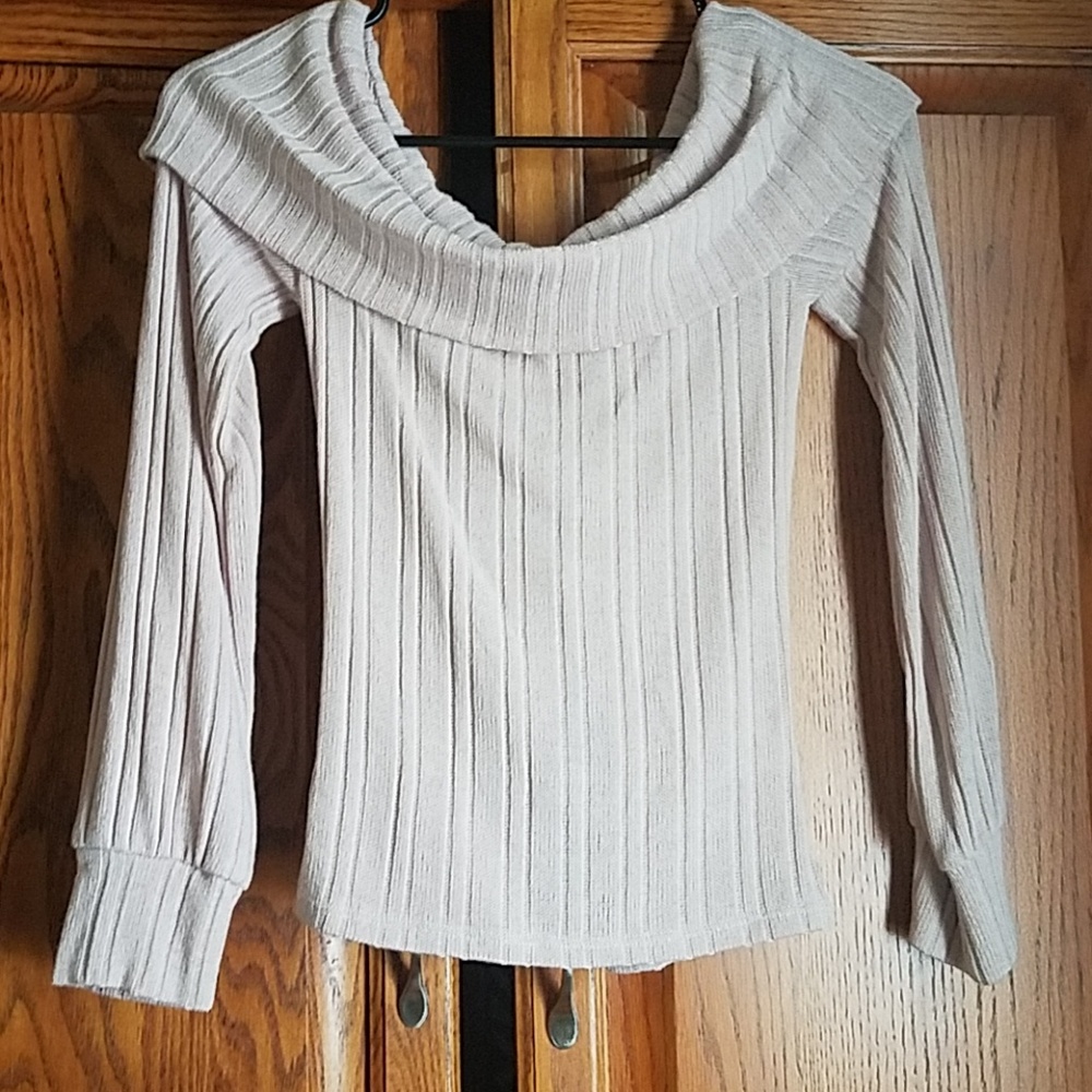 Long Sleeve Off the Shoulder Top